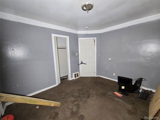 8616 Mark Twain Street, Detroit, MI 48228