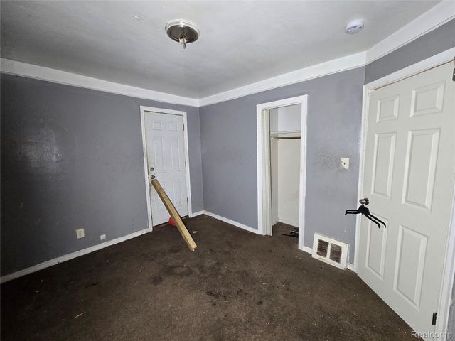 8616 Mark Twain Street, Detroit, MI 48228