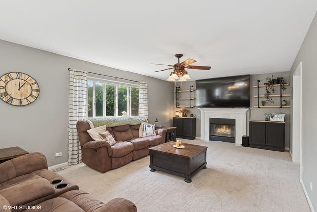3175 N Magnolia Lane, Wadsworth, IL 60083
