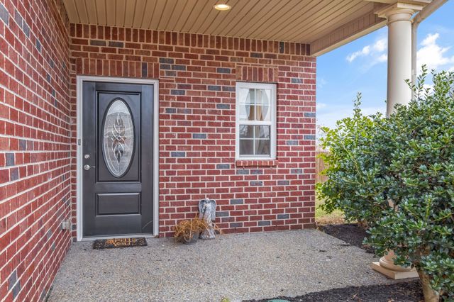 485 Callie Ave, Gallatin, TN 37066