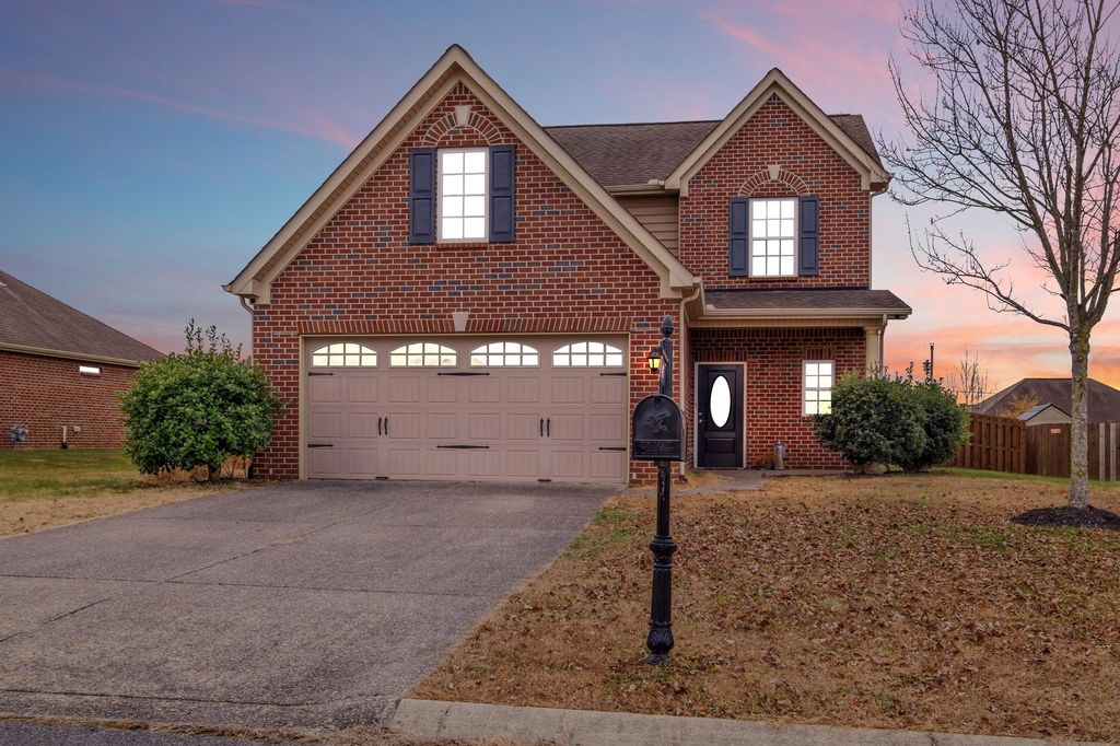 485 Callie Ave, Gallatin, TN 37066
