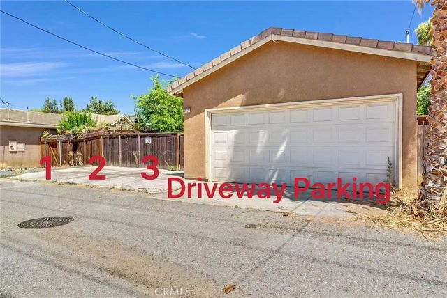 2925 Lemon Street, Riverside, CA 92501