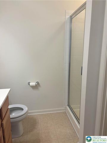 1132 Sparrow Way, Upper Macungie Twp, PA 18031