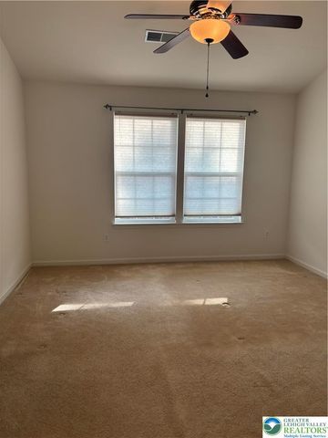 1132 Sparrow Way, Upper Macungie Twp, PA 18031