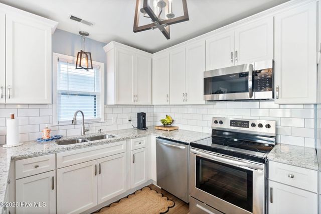 128 Tarpon Drive, Supply, NC 28462