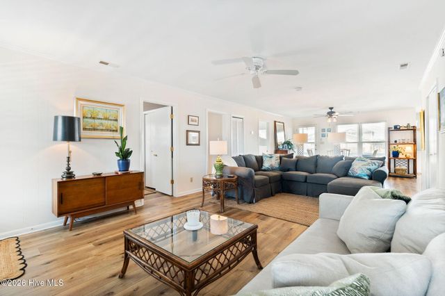 128 Tarpon Drive, Supply, NC 28462