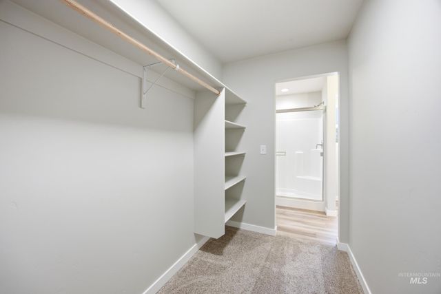 135 N Tideberry Ave, Kuna, ID 83634