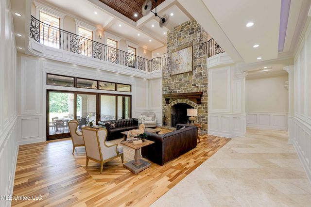 11281 Road 468, Philadelphia, MS 39350