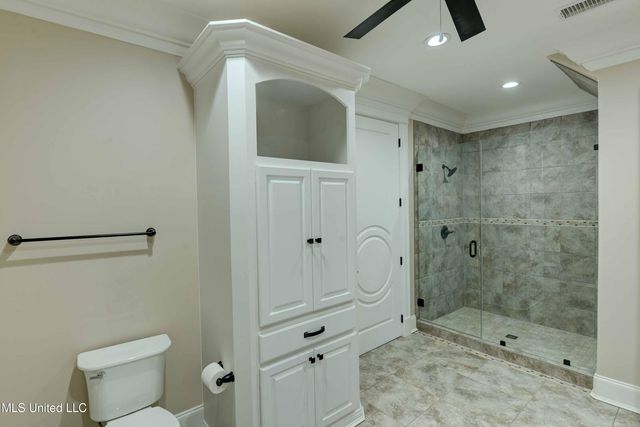 11281 Road 468, Philadelphia, MS 39350