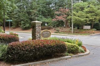 917 Dunbar Drive, Dunwoody, GA 30338