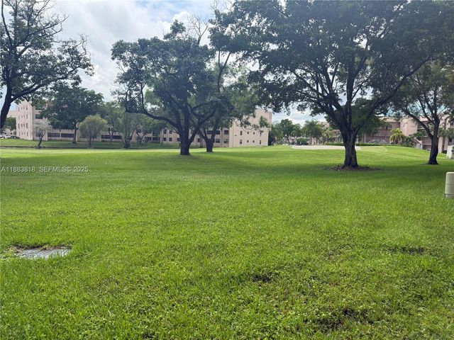 2726 NW 104th Avenue 106, Sunrise, FL 33322