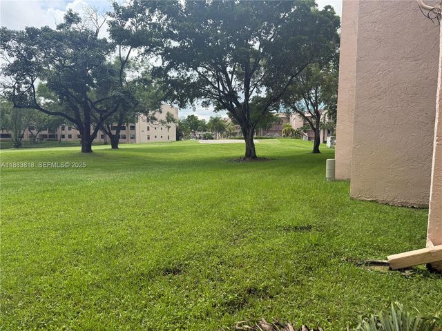 2726 NW 104th Avenue 106, Sunrise, FL 33322