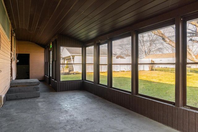 4498 E Livingston Avenue, Columbus, OH 43227