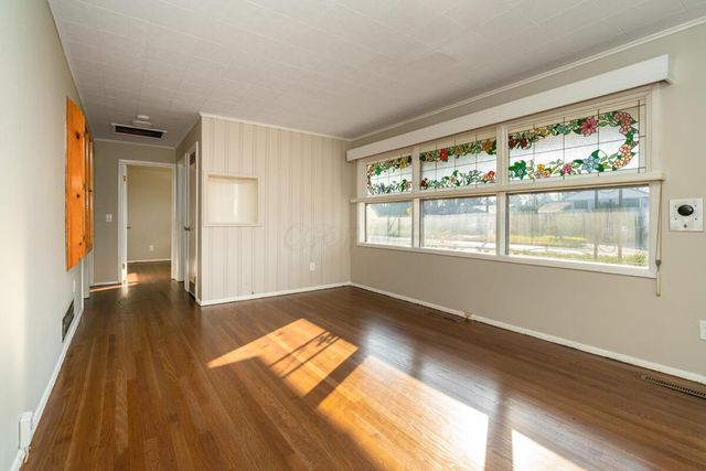 4498 E Livingston Avenue, Columbus, OH 43227