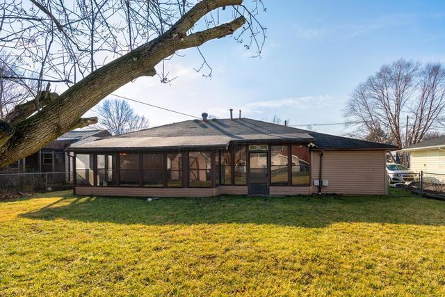 4498 E Livingston Avenue, Columbus, OH 43227