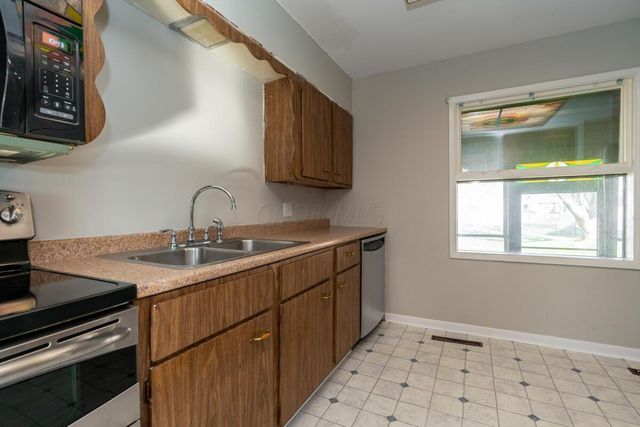 4498 E Livingston Avenue, Columbus, OH 43227