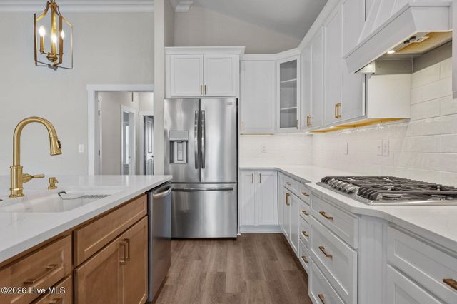 2737 Windflower Lane, Grimesland, NC 27837