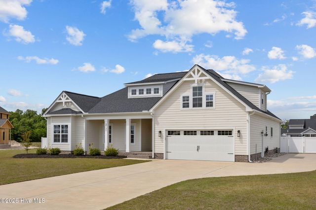 2737 Windflower Lane, Grimesland, NC 27837