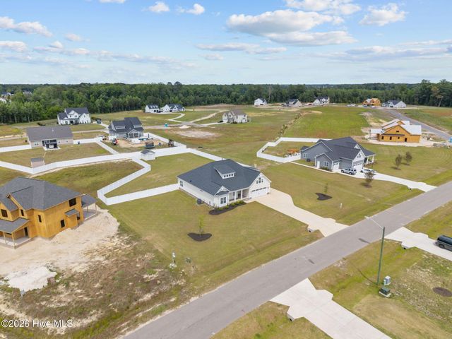 2737 Windflower Lane, Grimesland, NC 27837