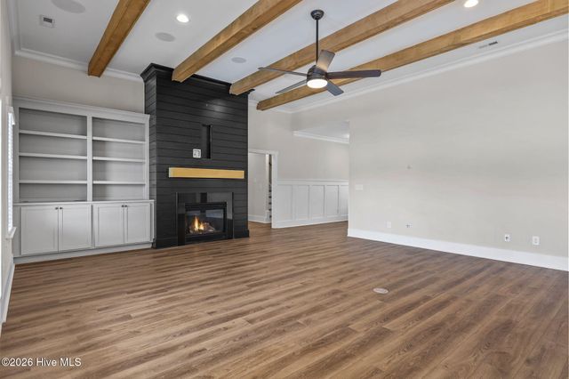 2737 Windflower Lane, Grimesland, NC 27837