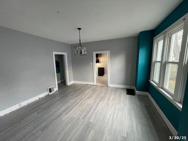 145 S 34th Street, Belleville, IL 62226