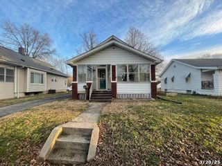 145 S 34th Street, Belleville, IL 62226