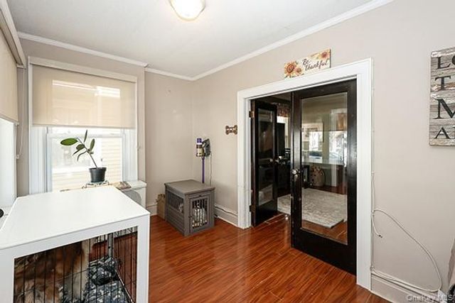 7333 71st Place, Glendale, NY 11385