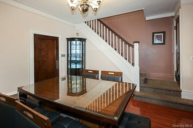 7333 71st Place, Glendale, NY 11385