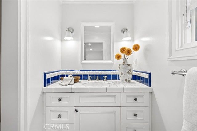 1701 E Balboa Boulevard, Newport Beach, CA 92661