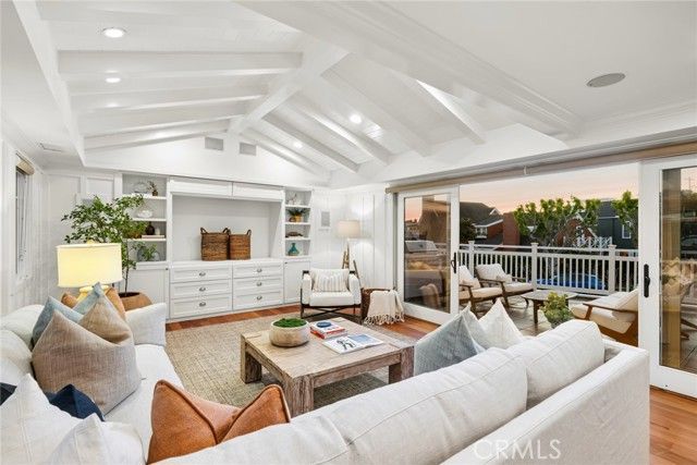 1701 E Balboa Boulevard, Newport Beach, CA 92661