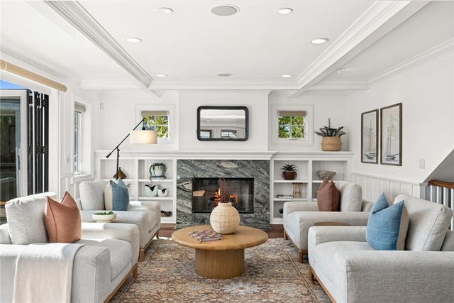 1701 E Balboa Boulevard, Newport Beach, CA 92661