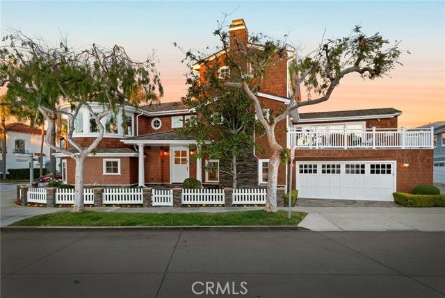 1701 E Balboa Boulevard, Newport Beach, CA 92661