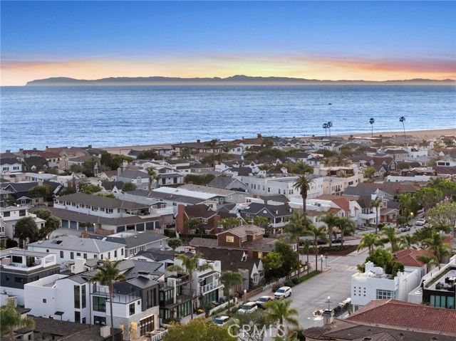 1701 E Balboa Boulevard, Newport Beach, CA 92661