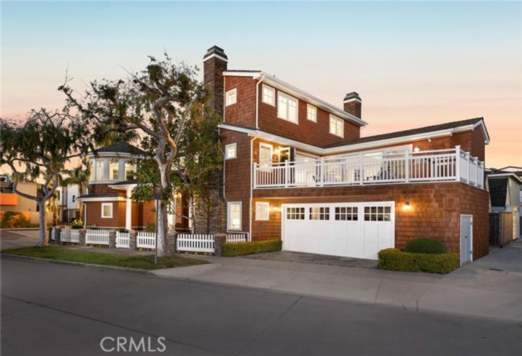 1701 E Balboa Boulevard, Newport Beach, CA 92661