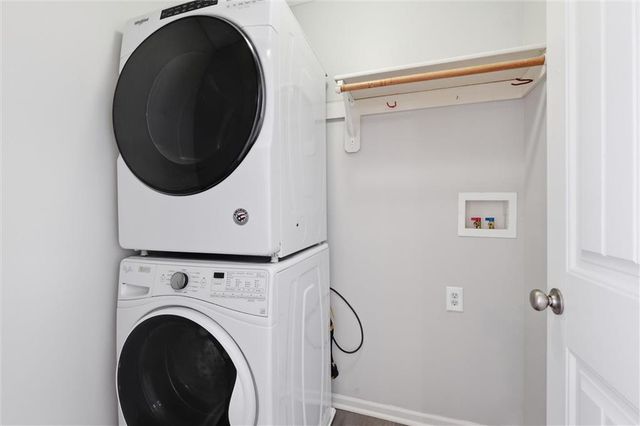 406 Timbercreek Drive, Belton, MO 64012