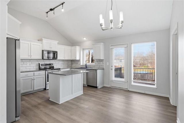 406 Timbercreek Drive, Belton, MO 64012