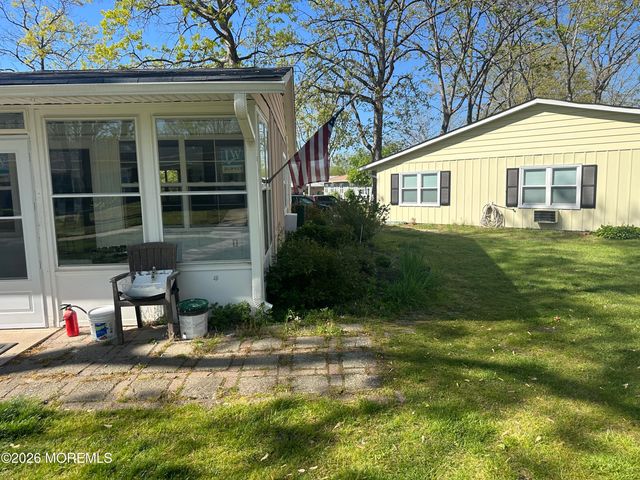 103F Edinburgh Lane, Lakewood, NJ 08701
