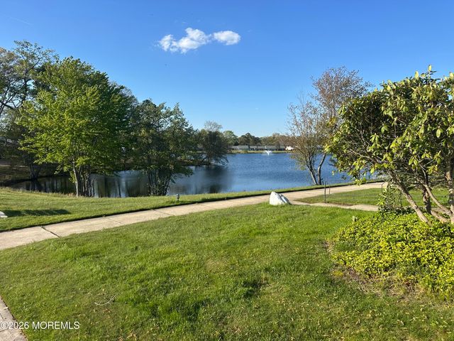 103F Edinburgh Lane, Lakewood, NJ 08701