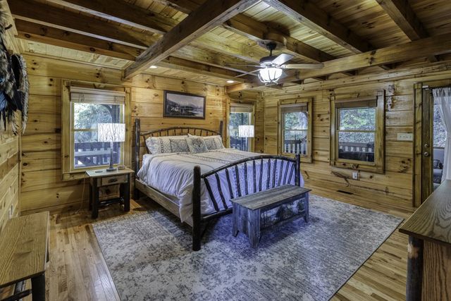 110 Green Valley Trail, Mineral Bluff, GA 30559