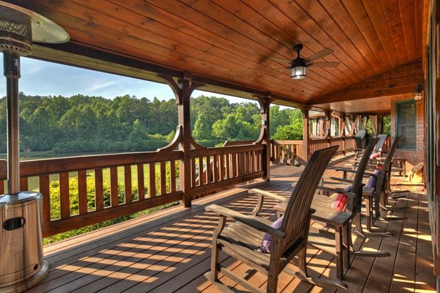 110 Green Valley Trail, Mineral Bluff, GA 30559