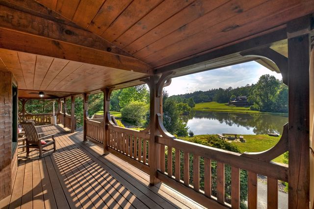 110 Green Valley Trail, Mineral Bluff, GA 30559