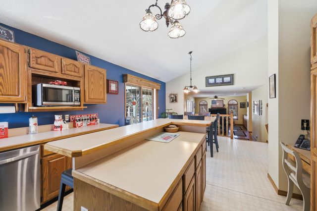 16532 Verdin Street NW, Andover, MN 55304