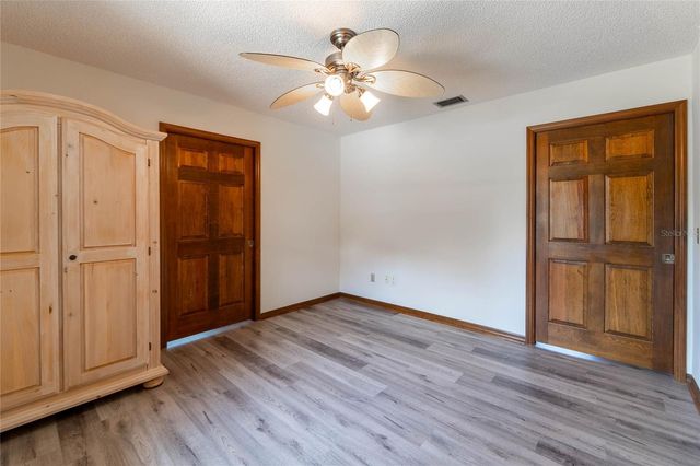 1020 AVIS LANE, Deltona, FL 32738