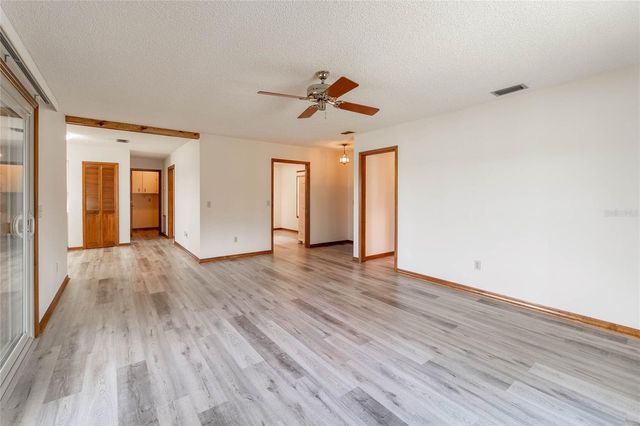 1020 AVIS LANE, Deltona, FL 32738