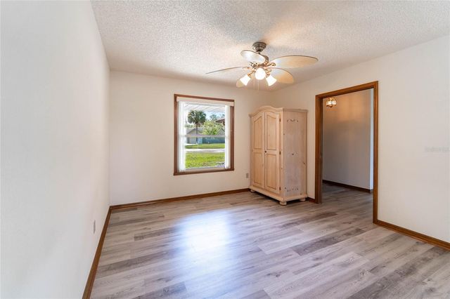 1020 AVIS LANE, Deltona, FL 32738