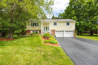 9 Malstorme Road, Wappingers Falls, NY 12590