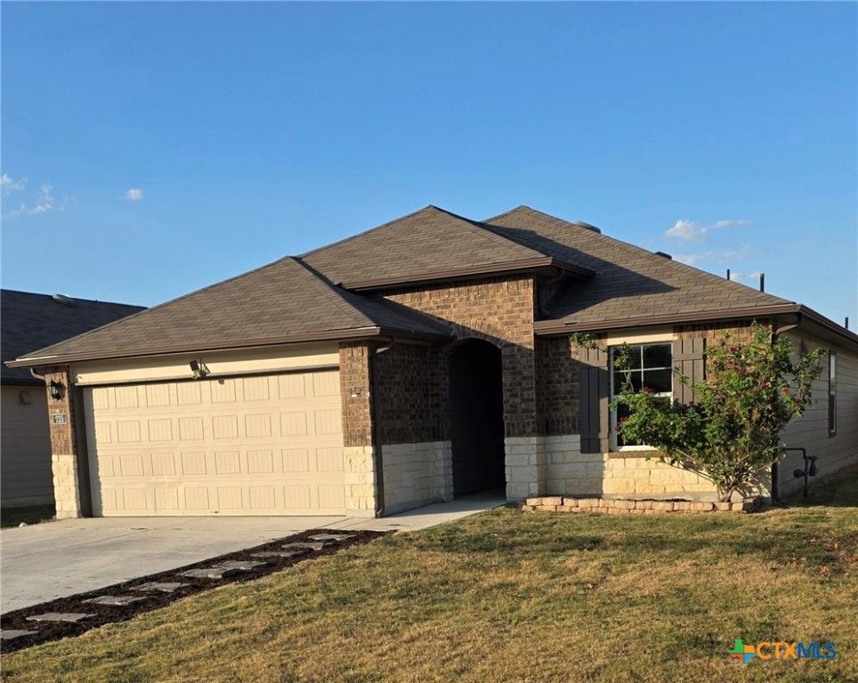225 Dylan Drive, San Marcos, TX 78666