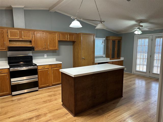 109 Canyon Valley Court, Weatherford, TX 76085