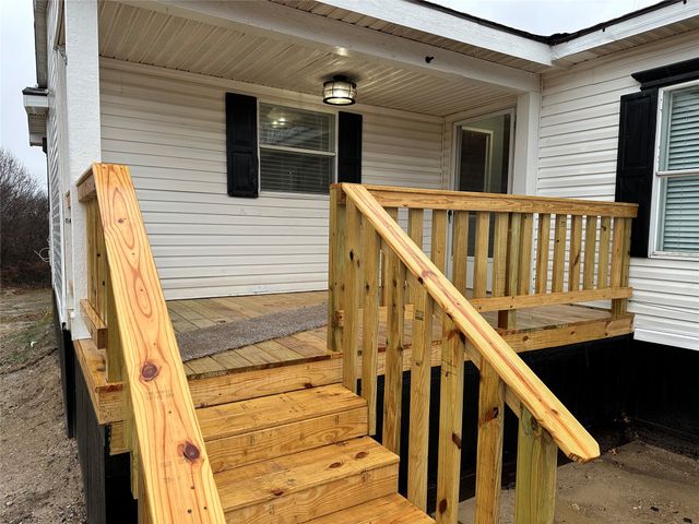 109 Canyon Valley Court, Weatherford, TX 76085