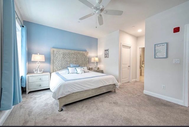 50 Coppersmith Way 302, Canton, MA 02021